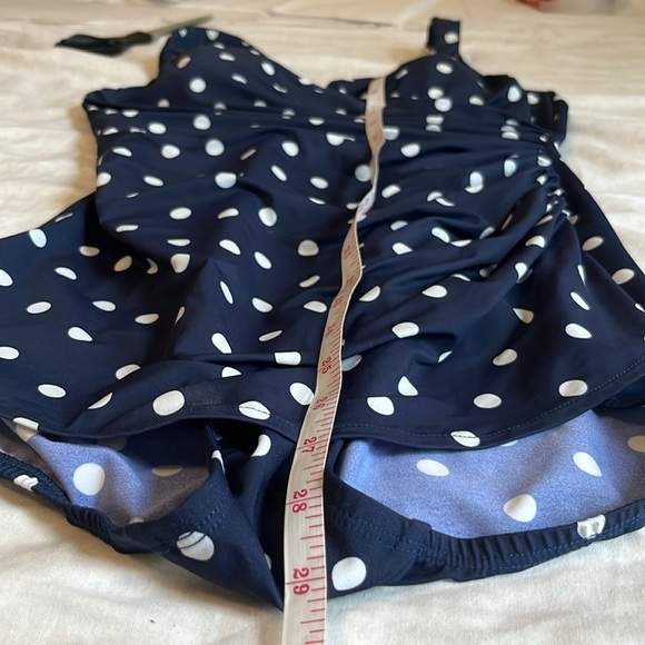Lands' End SlenderSuit Skirted One Piece Swimsuit - Picture 16 of 16